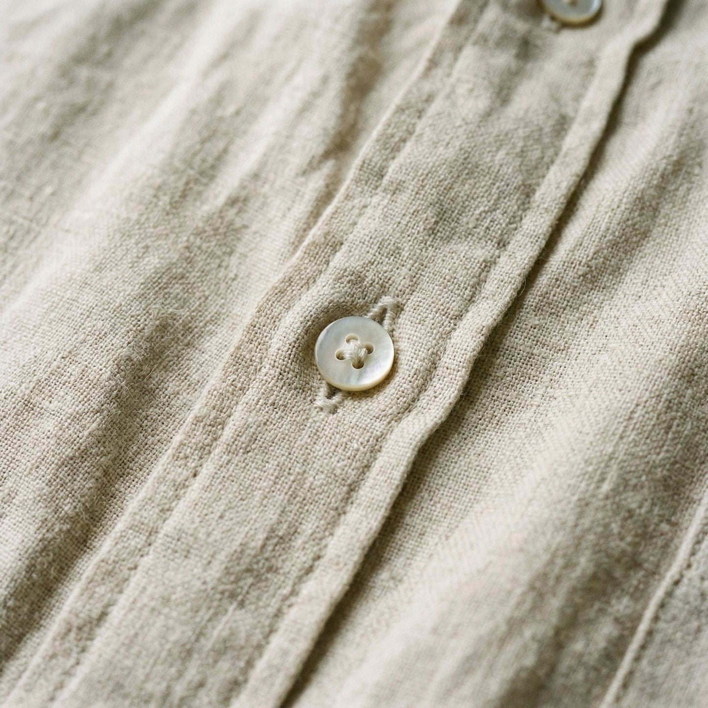 Mikel | Camicia di lino a maniche lunghe da uomo con tasca sul petto