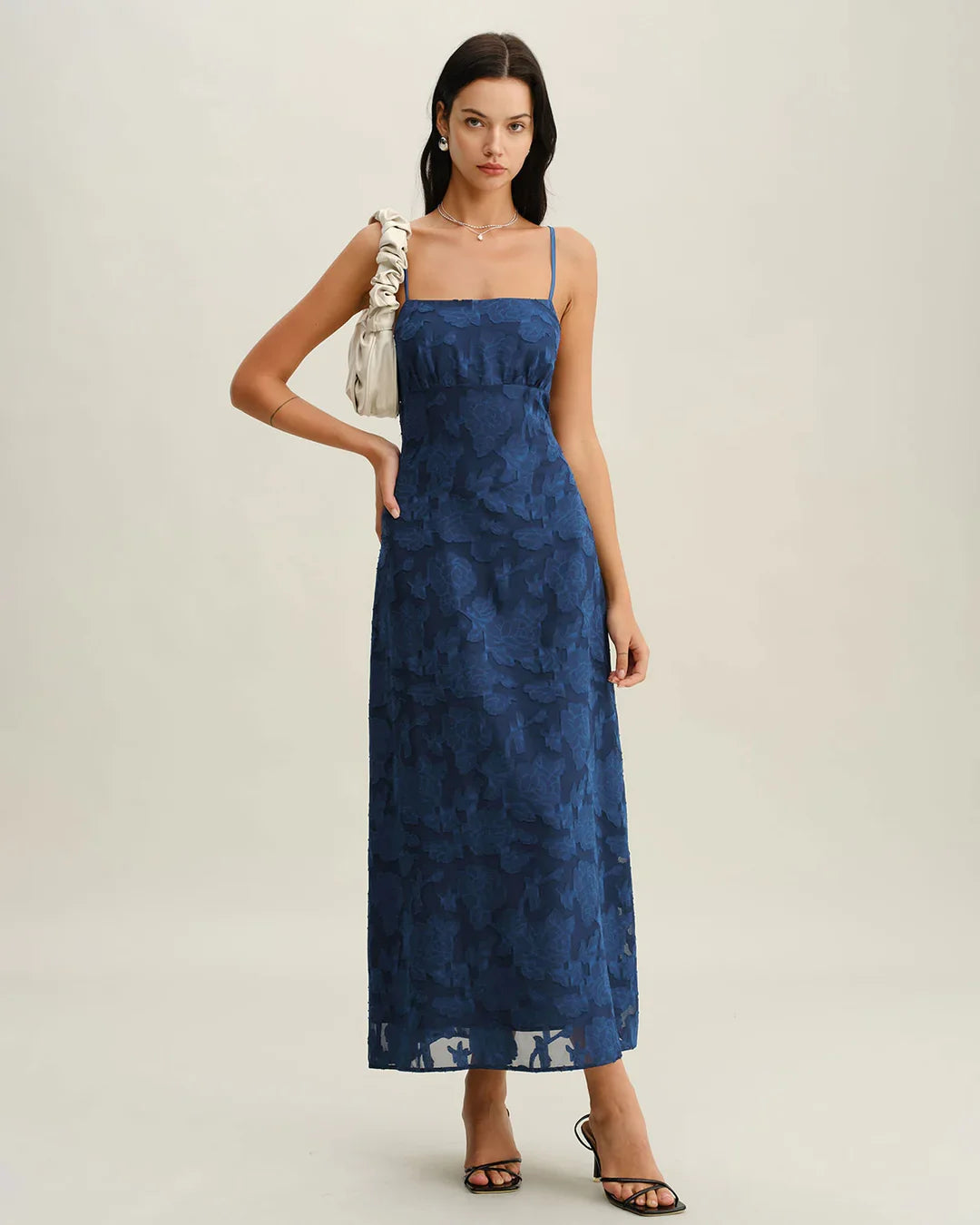 Aitana - Vestito lungo con stampa floreale a forma di croce