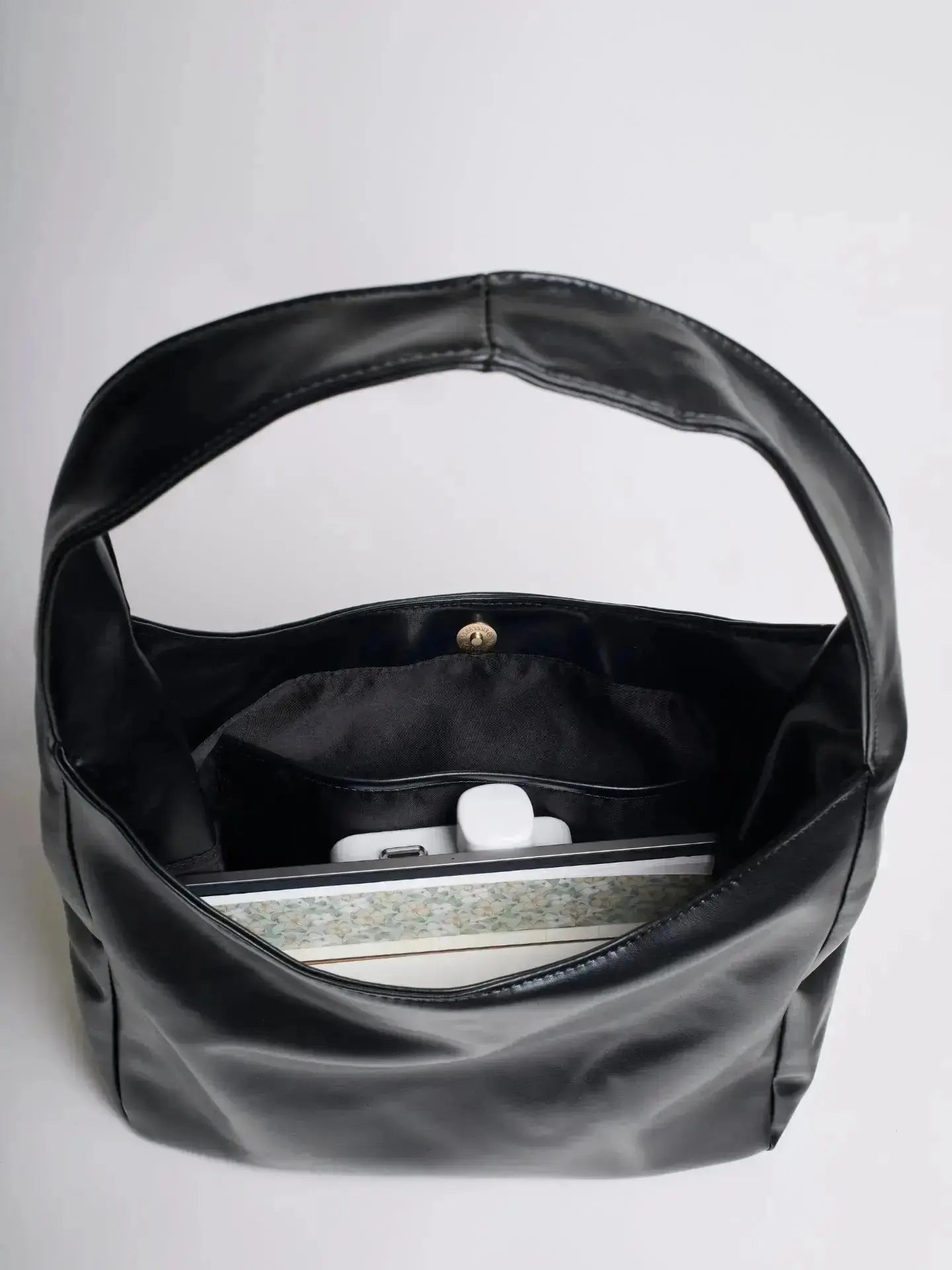 Noir Essence | Borsa Valentina Montes