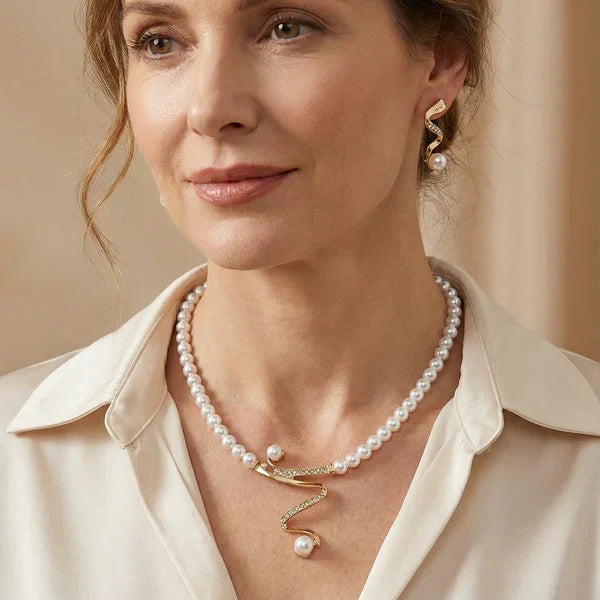 Almudena - Set di Collana e Orecchini con Perle Naturali