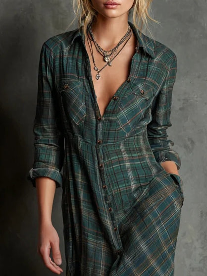 Isabella - Vestito Lungo a Camicia a Quadri Verdi con Collo a Revers e Monopetto