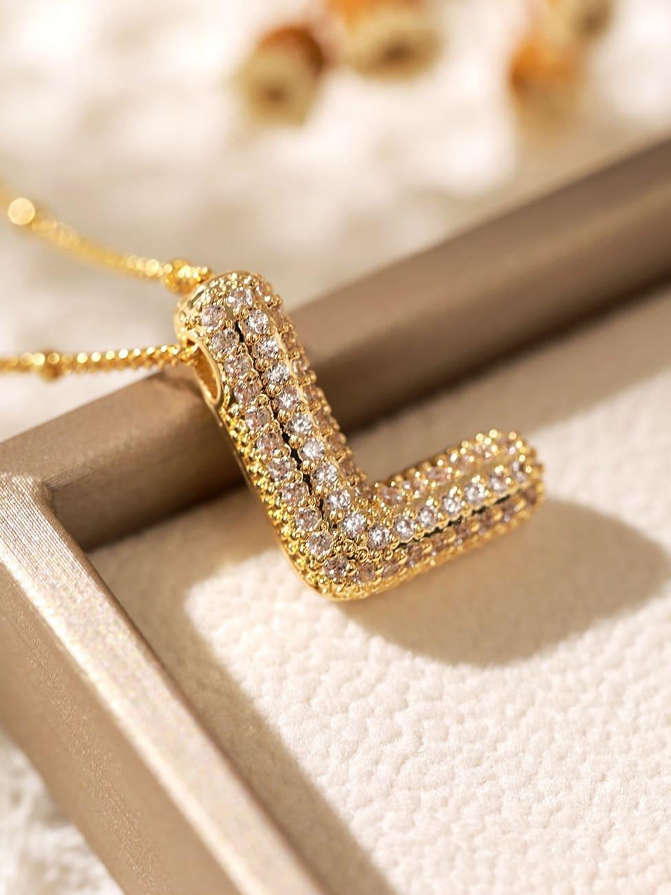 Collana con iniziale a bolle Pavl
